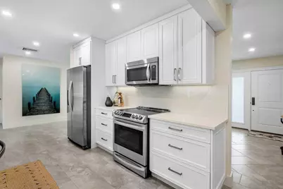 2021 NW 3rd Avenue, Delray Beach, FL 33444 - Photo 13