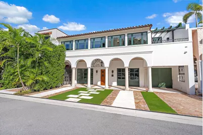 206 Phipps Plaza, Palm Beach, FL 33480 - Photo 1