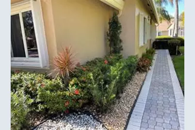 15864 SW 10th Street, Pembroke Pines, FL 33027 - Photo 3
