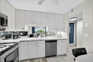 931 Gardenia Dr, Delray Beach, FL 33483 - Photo 1