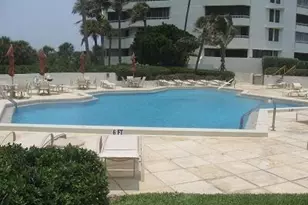 5070 N Ocean Dr, Singer Island, FL 33404 - Photo 39