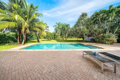 8260 Native Dancer Road E, Palm Beach Gardens, FL 33418 - Photo 3