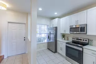 6916 Crooked Fence Dr, Lake Worth, FL 33467 - Photo 5