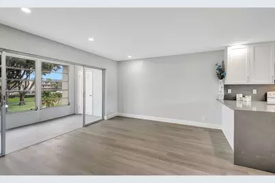 702 Lori Drive, Unit #194, Palm Springs, FL 33461 - Photo 7