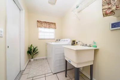 1835 18th Avenue SW, Vero Beach, FL 32962 - Photo 13