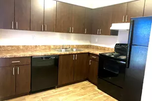 927 Siesta Key Blvd, Deerfield Beach, FL 33441 - Photo 5