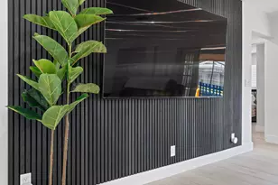 4193 Hyacinth Cir N, Palm Beach Gardens, FL 33410 - Photo 11