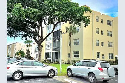 2831 Somerset Drive, Unit #305, Lauderdale Lakes, FL 33311 - Photo 5