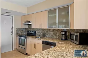 300 Diplomat Pkwy, Hallandale Beach, FL 33009 - Photo 15