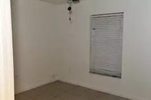 260 NW 2nd Ave, South Bay, FL 33493 - Photo 7