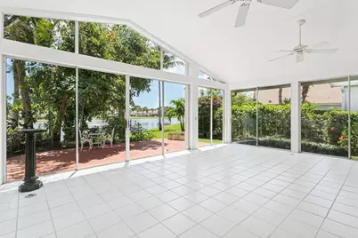 12921 Oak Knoll Drive, Palm Beach Gardens, FL 33418 - Photo 7