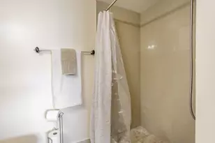 2423 NW 89th Dr, Coral Springs, FL 33065 - Photo 7