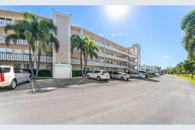 373 Wellington, Unit #J, West Palm Beach, FL 33417 - Photo 3