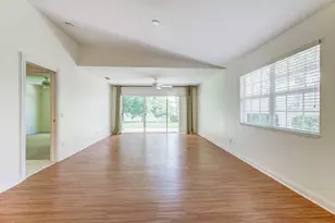 923 Magdalena Rd, Palm Beach Gardens, FL 33410 - Photo 19