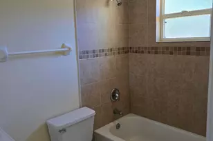 324 NW Hogan St, Port Saint Lucie, FL 34983 - Photo 15