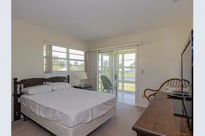 36 Pine Arbor Lane, Unit #202, Vero Beach, FL 32962 - Photo 13