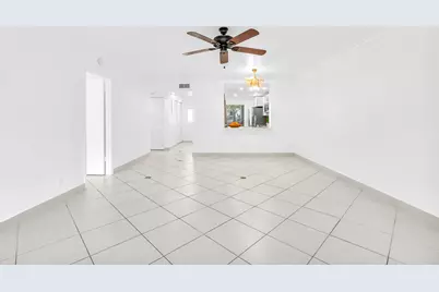 153 W Laurel Drive, Unit #1003, Margate, FL 33063 - Photo 7