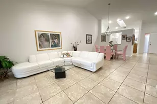 5570 Royal Lake Cir, Boynton Beach, FL 33437 - Photo 13