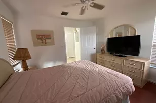 5570 Royal Lake Cir, Boynton Beach, FL 33437 - Photo 21