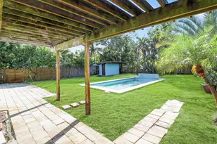 376 SW 2nd St, Boca Raton, FL 33432 - Photo 29