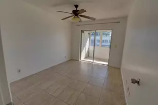 89 Canterbury D, West Palm Beach, FL 33417 - Photo 9