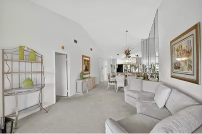 7578 Tahiti Lane, Unit #202, Lake Worth, FL 33463 - Photo 11