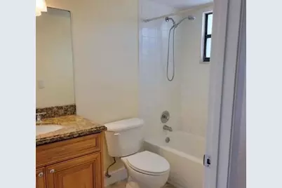 1442 E Lake Crystal Drive, Unit #E, West Palm Beach, FL 33411 - Photo 5