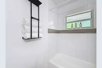 2840 NE 16 Court, Pompano Beach, FL 33062 - Photo 13