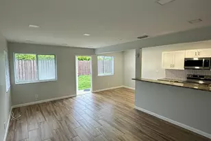 200 E Tiffany Dr, West Palm Beach, FL 33407 - Photo 5