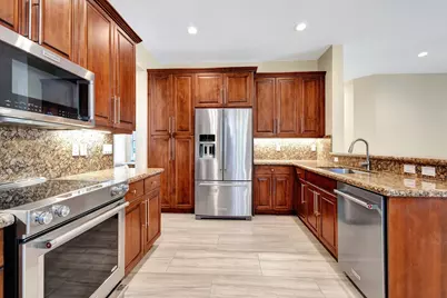 7937 Emerald Winds Circle, Boynton Beach, FL 33473 - Photo 11