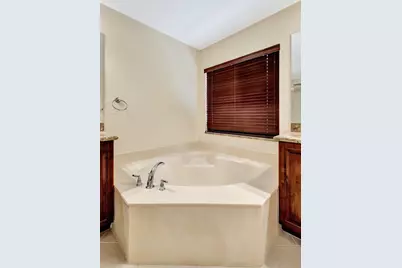 7937 Emerald Winds Circle, Boynton Beach, FL 33473 - Photo 27
