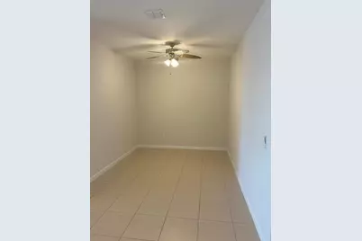 11066 SW Sunrise Lake Drive, Port Saint Lucie, FL 34987 - Photo 13