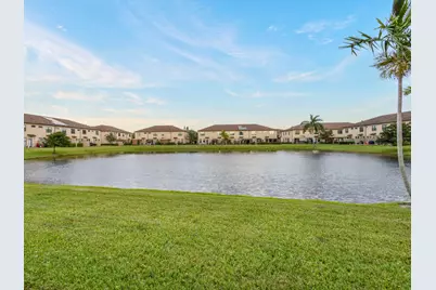 2366 Byron Street, Palm Springs, FL 33406 - Photo 37