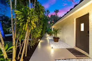 12677 Pineacre Ln, Wellington, FL 33414 - Photo 49