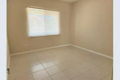 10 W Harbour Isle Drive E, Unit #303, Fort Pierce, FL 34949 - Photo 15