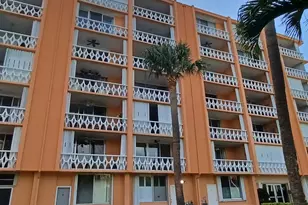 15 S Golfview Rd, Lake Worth Beach, FL 33460 - Photo 1