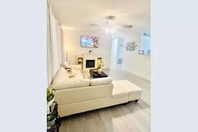 512 Bayberry Drive, Lake Park, FL 33403 - Photo 7