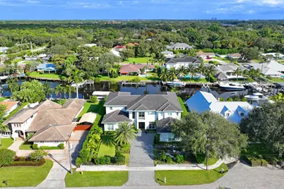 2169 Driftwood Circle, Palm Beach Gardens, FL 33410 - Photo 9