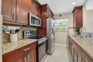 762 High Point Blvd N, Delray Beach, FL 33445 - Photo 15