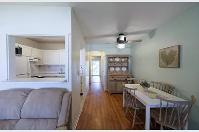 320 Horizons, Unit #207, Boynton Beach, FL 33435 - Photo 7