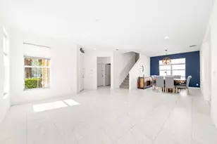 2011 NW Cataluna Cir, Port Saint Lucie, FL 34986 - Photo 3