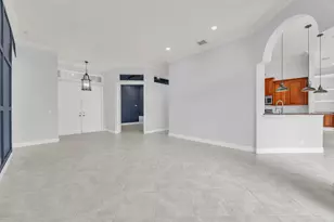 302 NW Westover Ct, Saint Lucie West, FL 34986 - Photo 11