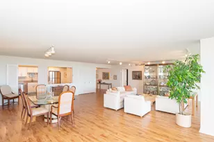 2480 Presidential Way, West Palm Beach, FL 33401 - Photo 7