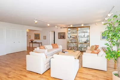 2480 Presidential Way, Unit #1504, West Palm Beach, FL 33401 - Photo 9