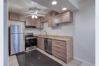 809 N Federal Highway, Unit #3, Lake Worth Beach, FL 33460 - Photo 3
