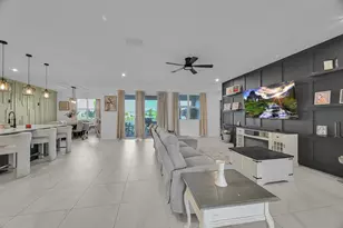 10325 SW Phineas Ln, Port Saint Lucie, FL 34987 - Photo 17