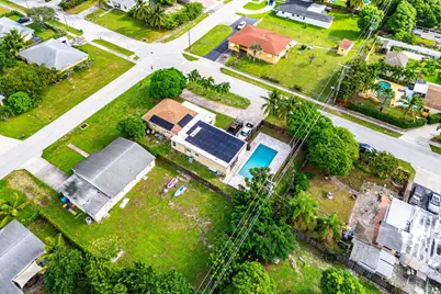 305 SW 3rd Street, Boynton Beach, FL 33435 - Photo 33