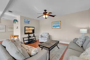 541 8th St, Key Colony Beach, FL 33051 - Photo 11