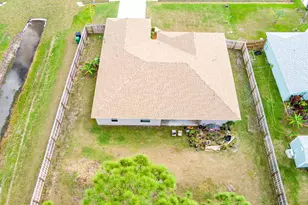 5957 NW Baynard Dr, Port Saint Lucie, FL 34986 - Photo 43