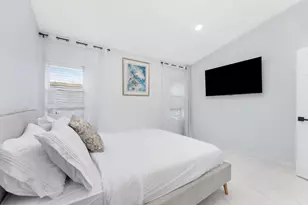 13947 Geranium Pl, Wellington, FL 33414 - Photo 27